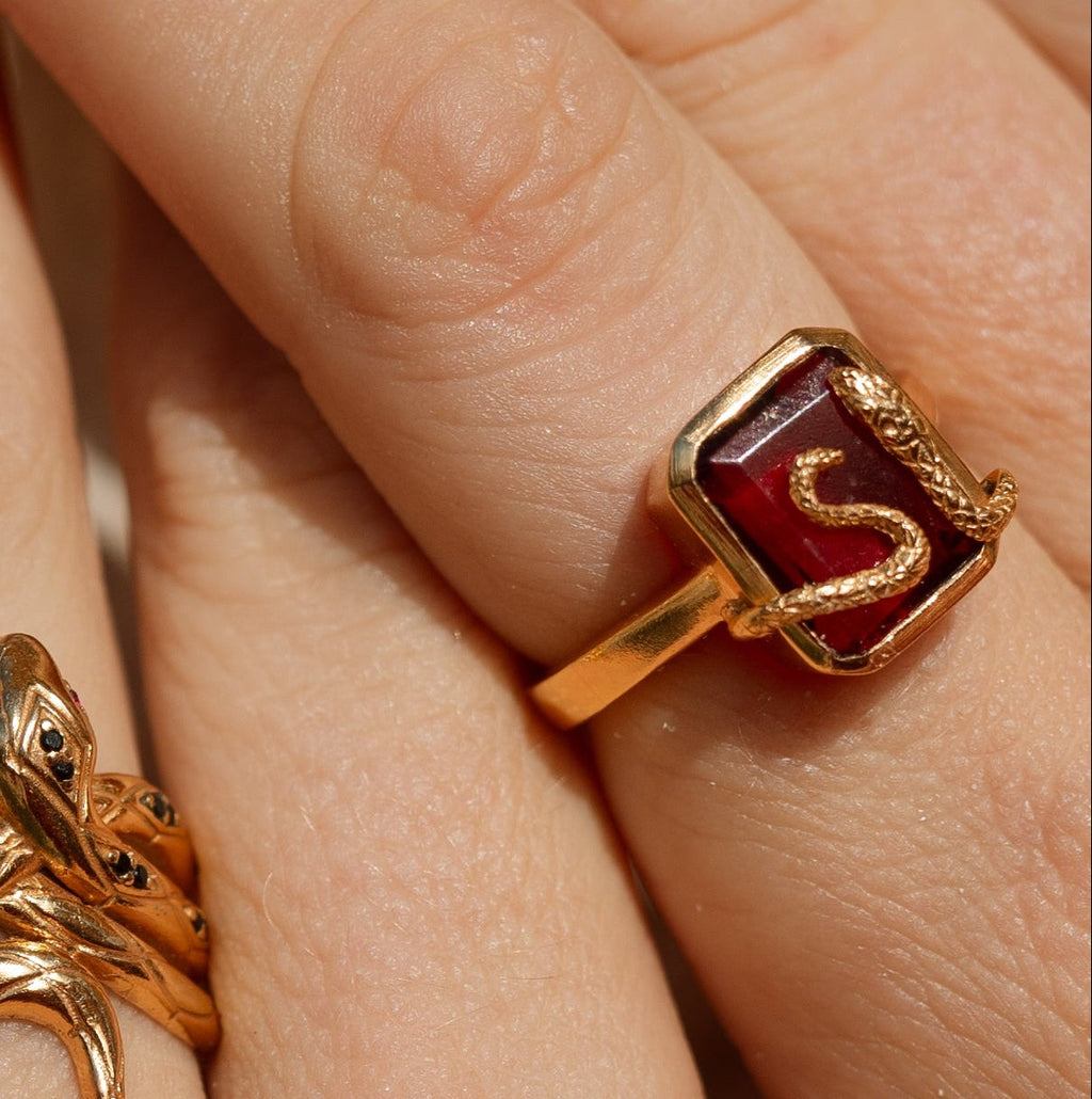 Allura Serpent Ring PRE ORDER